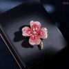 Leaf brooch