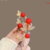 Red pearl brooch 2