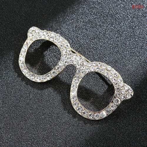 Subglass brooch