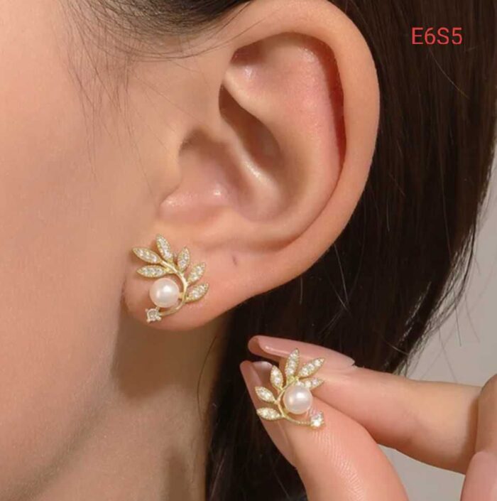 Leaf earrings